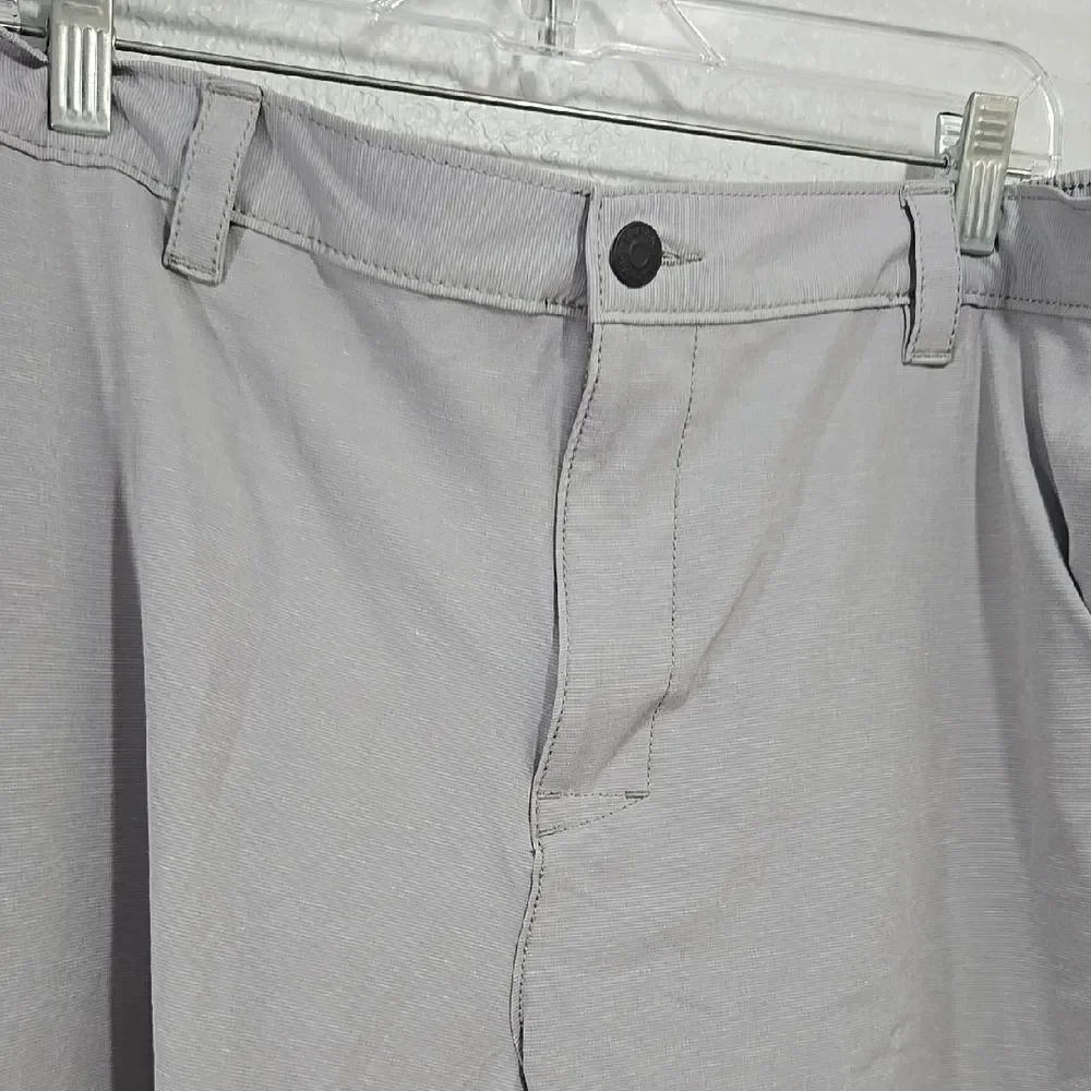 Banana Republic Men's 38 Flat Front Short Gray Comfort Stretch Active Casual